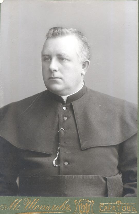 Father Leonhard Eberle  Photo courtesy of the Jolenta Fischer Masterson Collection  Germans from Russia Heritage Collection  North Dakota State University 