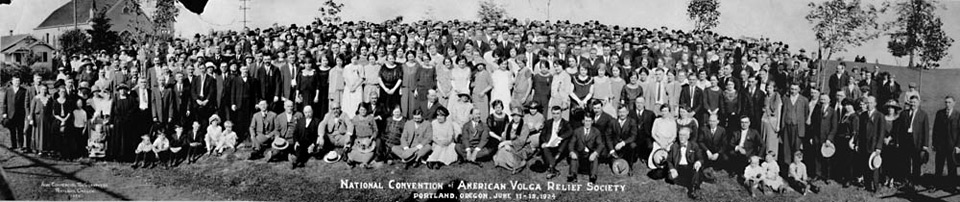 National Convention of the American Volga Relief Society in Portland, Oregon, June 1924. Photo courtesy of Marie Krieger.