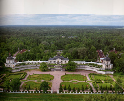 The Great Palace in Oranienbaum - Just out of view is the canal linking the gates to the Gulf of Finland