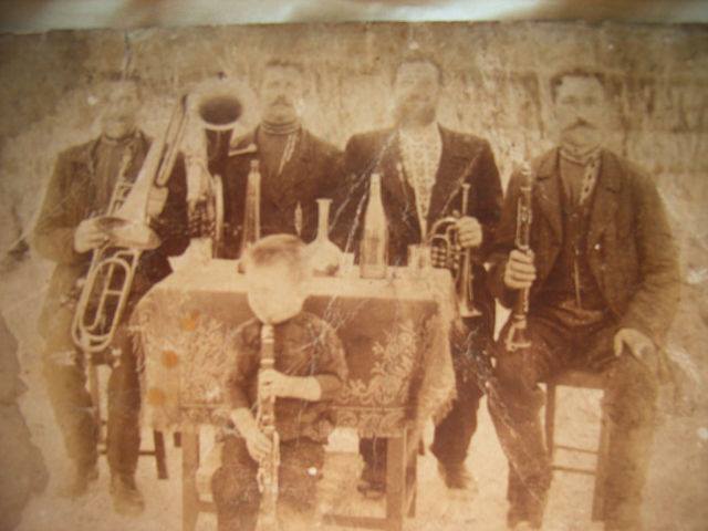 Rohr Brothers' band in Mariental. Source: Alexandr Vayhel.