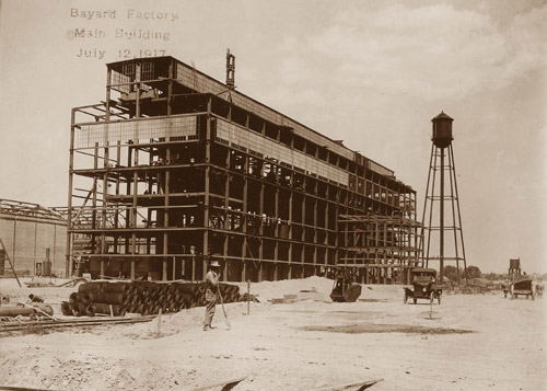 Great Western Sugarbeet Factory under construction in Bayard, Nebraska. Began operation in 1917. Source: Western Sugar Cooperative.