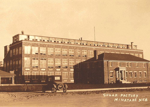 Great Western Sugarbeet Factory in Minatare, Nebraska. Built in 1925; in operation until 1948. Source: Western Sugar Cooperative.
