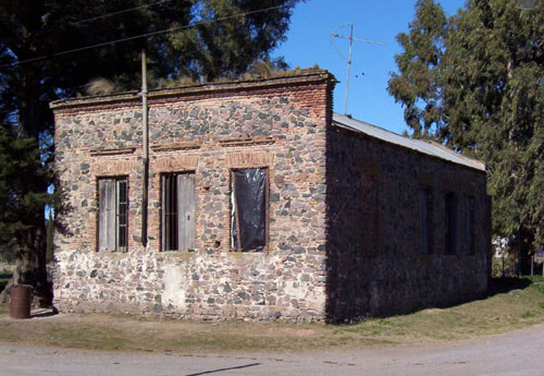 Old schoolhouse built by the first settlers.Source: Pedro Stancanelli.