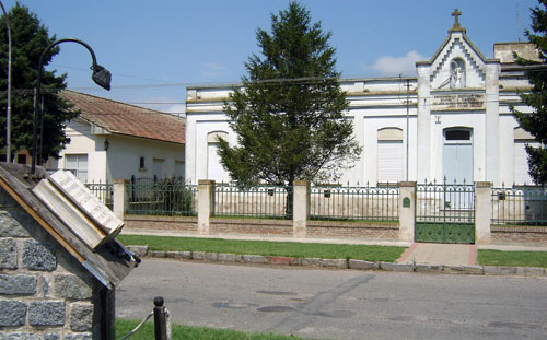 The house and school of the nuns of the Saint Spirit in San José. Photo courtesy of Gerardo Waimann (2008). 