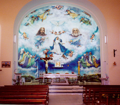 Catholic church in Valle Maria - interior. Source: Frank Jacobs.