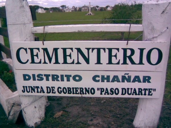 Cemetery Sign in Chañar.  Source: Patricia Gayol Windecker. 