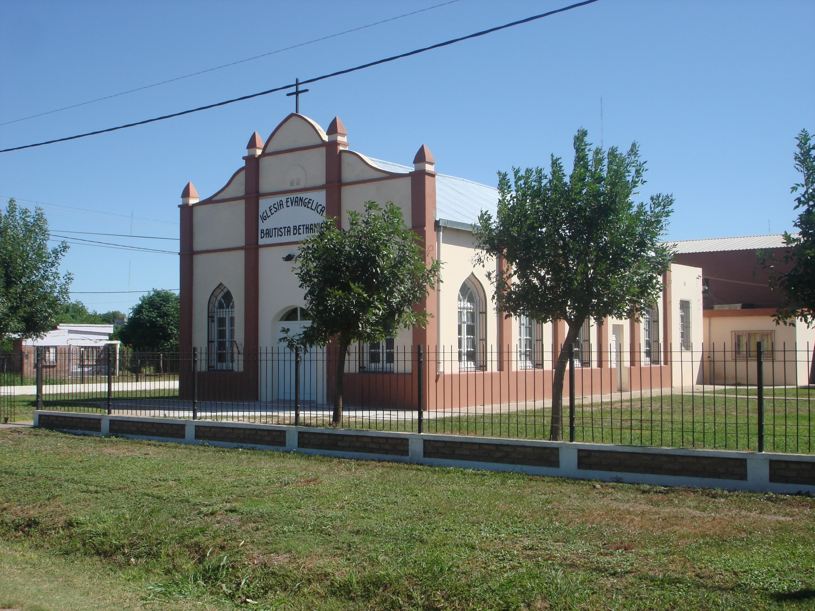 Bethany Baptist Church in Coronel Du Graty. Source: Azul Arte Digital.