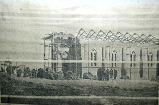Catholic church in San Antonio (Buenos Aires Province) under construction in 1923. Source: Blog - FM Integracion 93.1