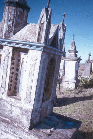 San Francisco Cemetery. Source: Elena Vega Stehle.