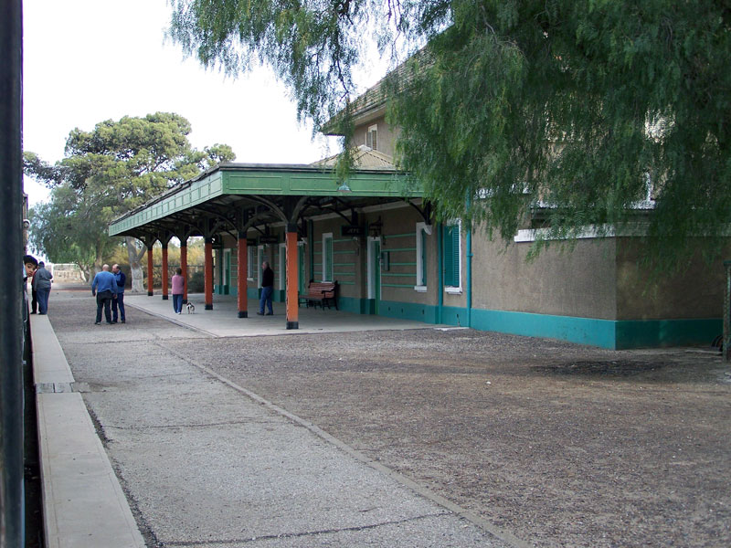 Train Station in Stroeder. Source: wikipedia