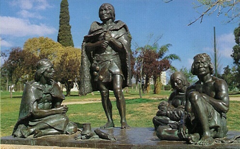 Monument to the Indians. Source: Elena Vega Stehle.