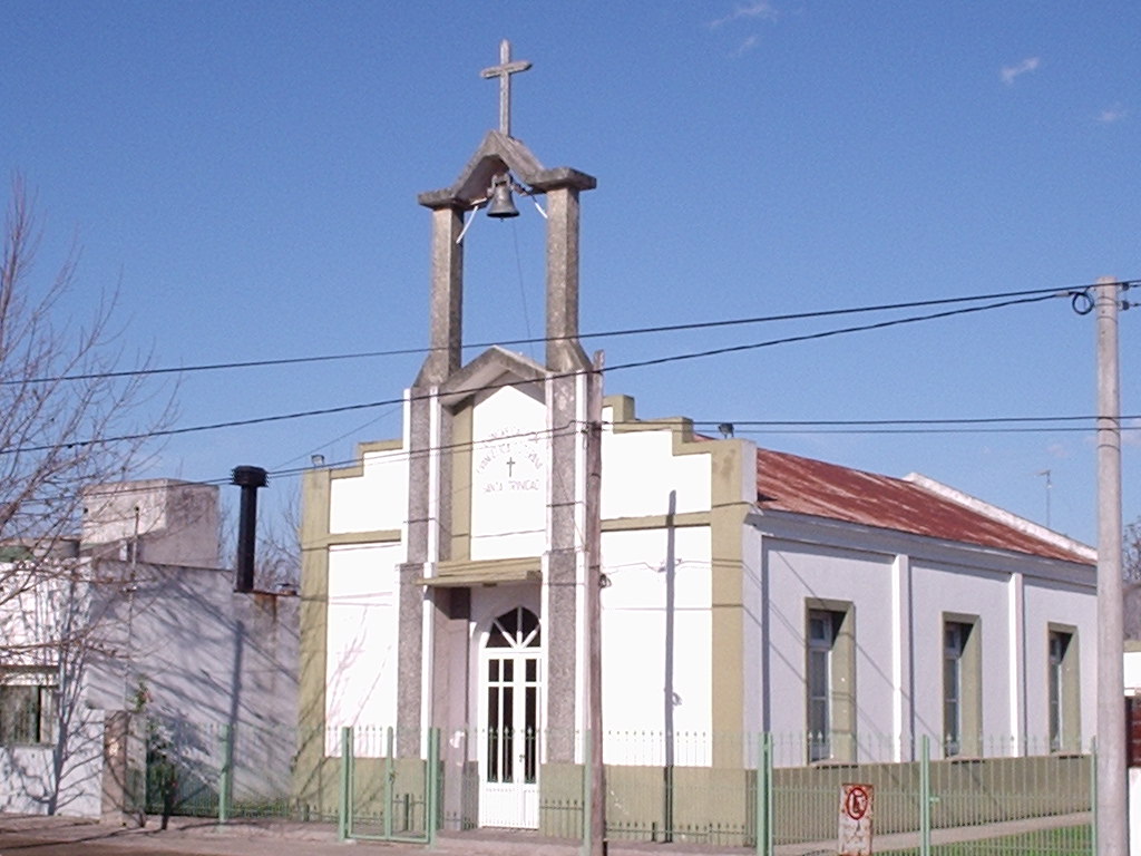 Iglesia Luterana Santa Trinidad. Urdinarrain Source: ielaurdinarrain.blogspot.com