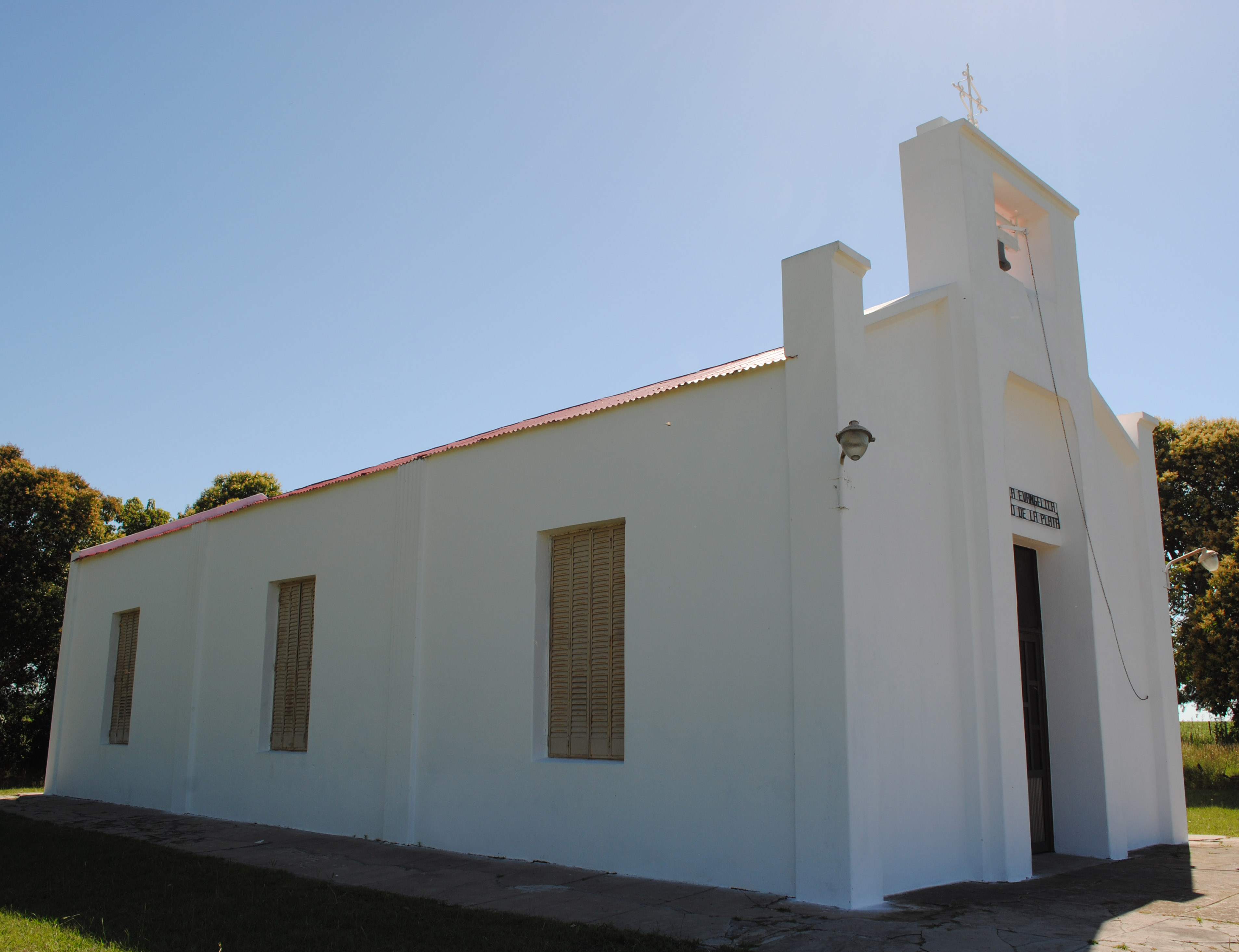 Recent photograph of the church in Irazusta built in 1926. Source: Leandro Hildt.
