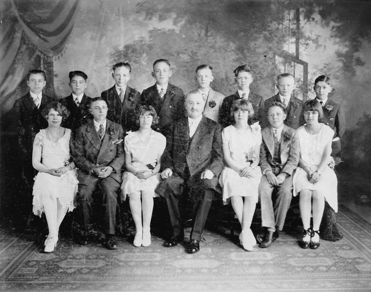 1928 Confirmation Class Ebenezer Congregational Church Source: Jerry Schleining Collection.