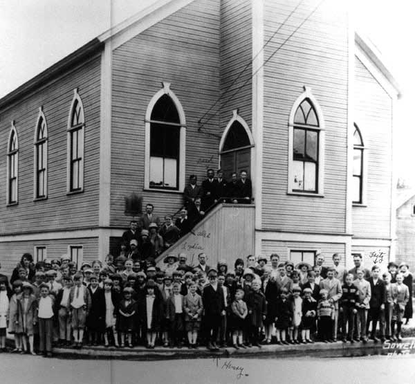 St. Paul Evangelical & Reformed Church (circa 1924) Courtesy of Esther Schmidt Schreiber.