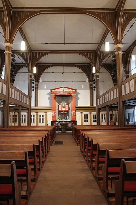 Interior of the church in Niedergründau