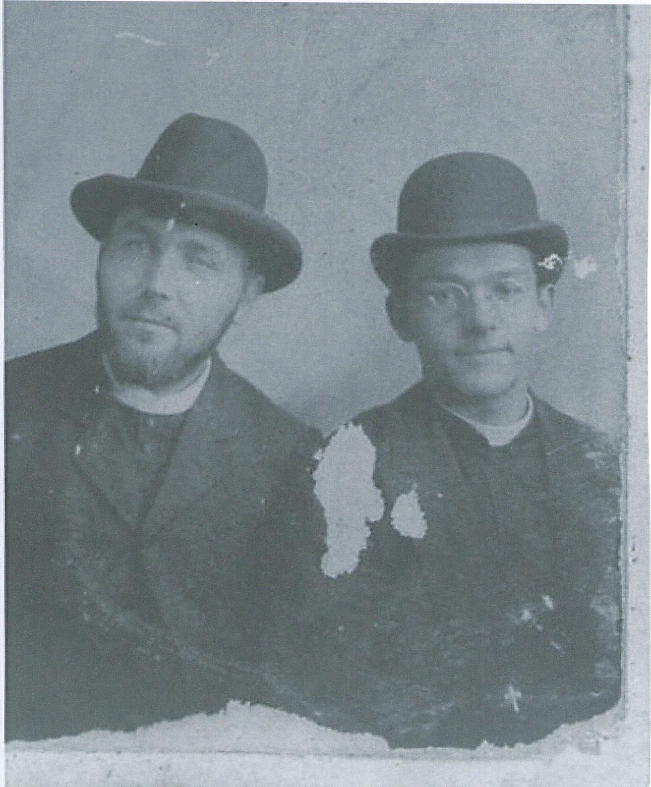 Fr. Johannes Beilmann  is on the left; Fr. Joseph Altmeier believed to be on the right.  Source: Vern Beilman.