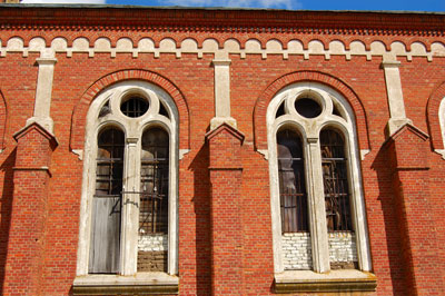 Walter Lutheran Church (2006). Photo courtesy of Steve Schreiber.