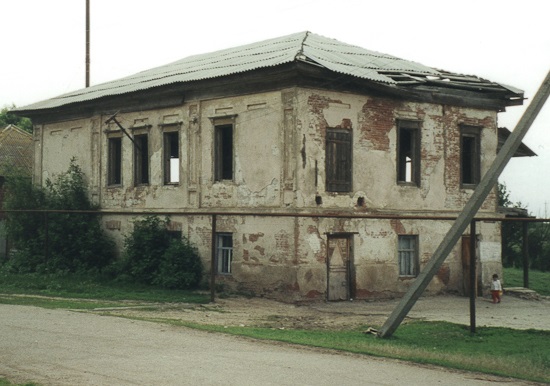 Former prayer house (2001). Source: Tim Weeder.