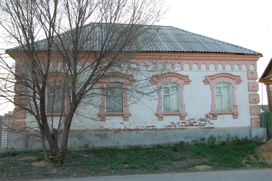 House in Hussenbach (2009). Former home of G. Schwarz Family. Built in 1902. Source: Georgi Spach